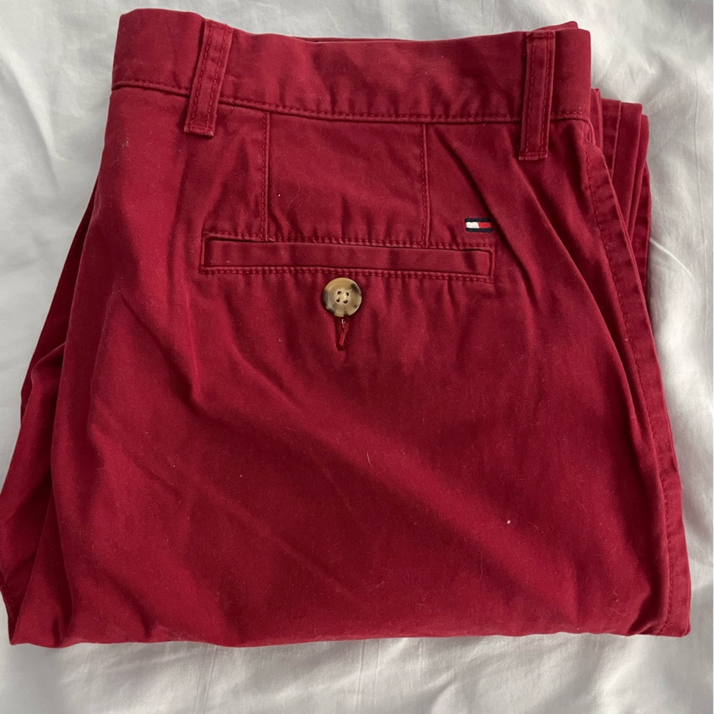 Tommy Hilfiger Chino Pants (33X32)
